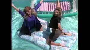 stevi-and-mary-jane-scene-5a_5.jpg